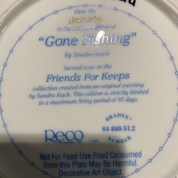 gone Fishing" Collectors Plate By Sandra Kuck 1996 Limited Edition - Picture 2 of 2